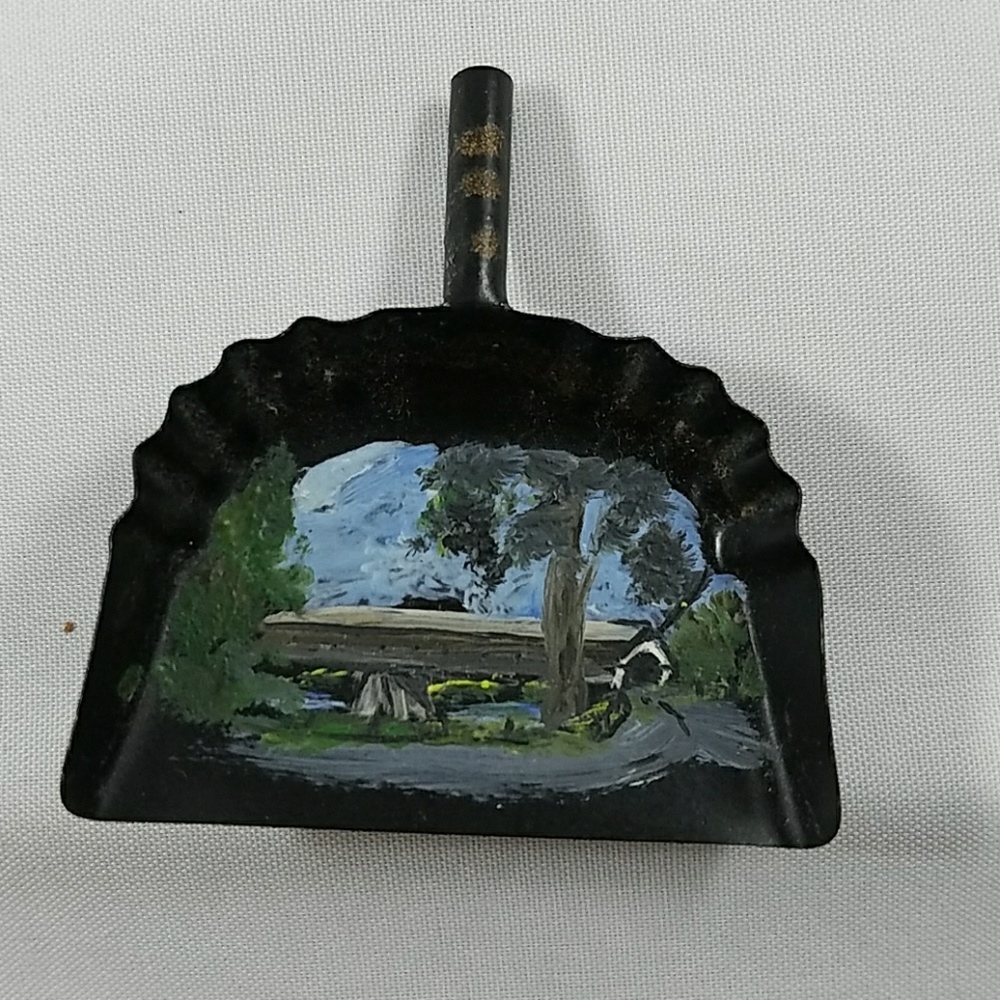Unique vintage hand painted dustpan pin